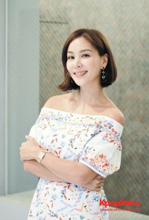 演员高小英最近接受了采访