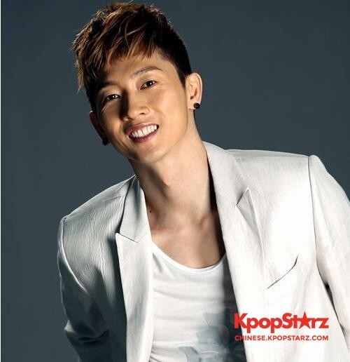 张佑赫恋情爆光  常与女友在清潭洞一带进行约会