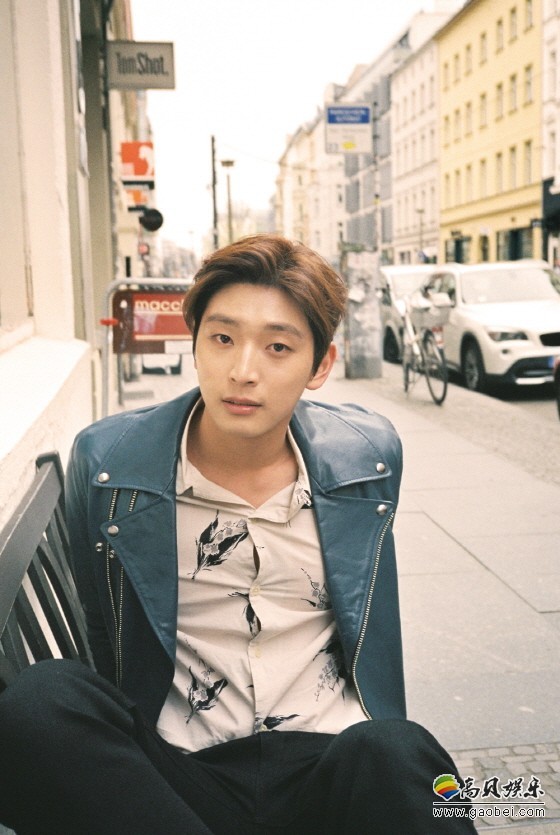 郑珍云回归将发行个人专辑的时机，预计会是 6 月中