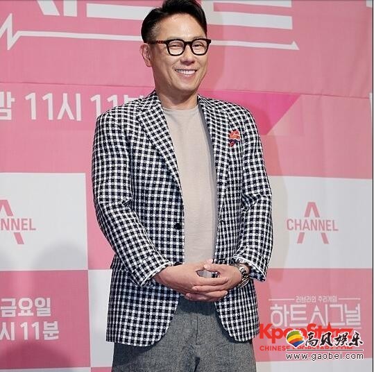 尹忠信谈佳仁身体状态 接受治疗之中，希望她早日康复