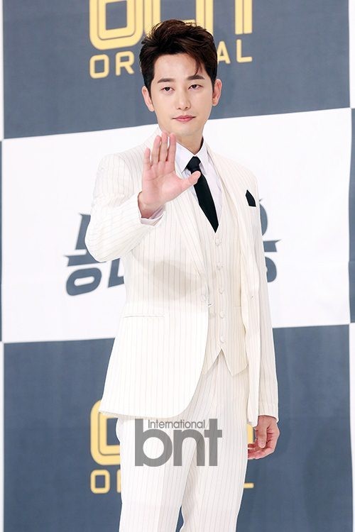 朴施厚有望出演KBS电视台周末剧《我黄金光辉的人生》