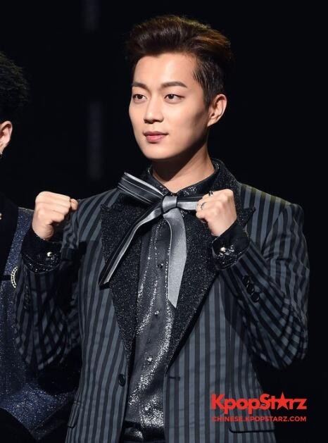 Highlight结束了首次单独演唱会，尹斗俊：像梦一样，很幸福