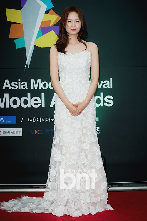 全昭旻、金桐俊、PENTAGON等出席了“2017 Asia Model Awards”
