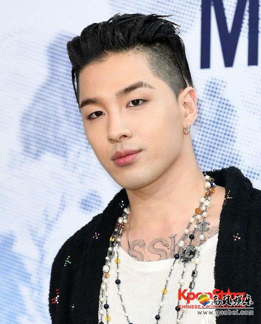 太阳已在近日确定了SOLO回归新专的主打曲,并且确认了MV拍摄日程 太阳已在近日确定了SOLO回归新专的主打曲,并且确认了MV拍摄日程