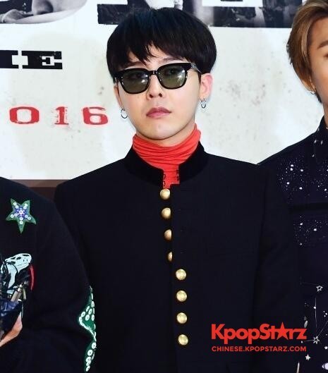 G-Dragon演唱会发生事故跌落升降台 因此引发了粉丝们的不满