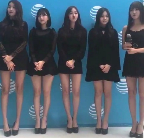女团间竞争激烈 “现实生活中看到女团瘦到让人吓一跳”