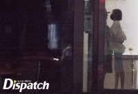 Dispatch公开金宥真UIE、康男约会照 见面共度周末