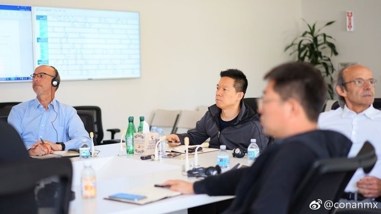 贾跃亭又爆出「工作照」，FF汽车究竟选谁接盘代工？