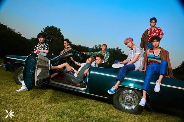 韩国男团EXO在Gaon排行榜占据首位 再次确认音源、专辑实力 韩国男团EXO在Gaon排行榜占据首位 再次确认音源、专辑实力