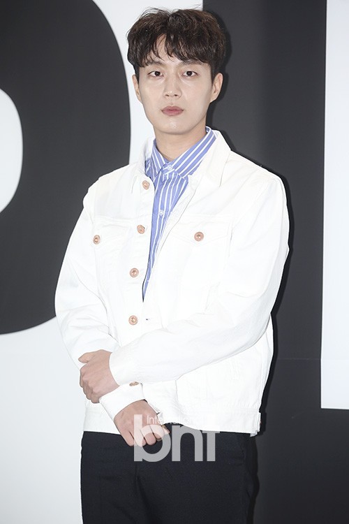 尹斗俊否认将出演《一起吃饭吧》第三季  没收到过出演提案