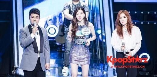 《Fantastic Duo 2》特辑中   Rosé参与节目的录制吸引关注