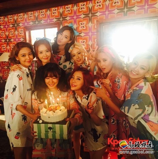 少女时代5日迎出道十周年   成员们向粉丝们表达了感谢之情