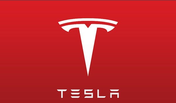 意大利特斯拉“粉丝”，打破市售电动车航程纪录