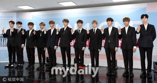 Wanna One11人各自展现不同个性与风格   封为“巨人忙内”