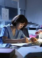 《医疗船》公开河智苑#变身医生剧照    将在8月30日首播