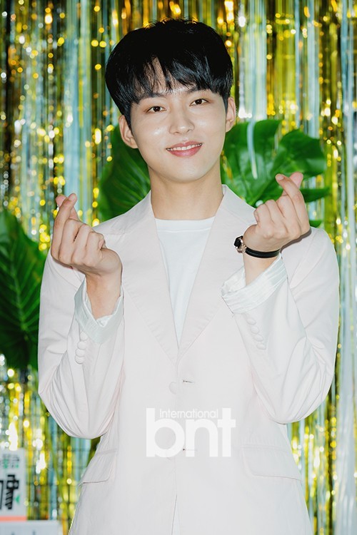 练习生、演员朴圣雨参加了台湾综艺节目《我爱偶像》录制