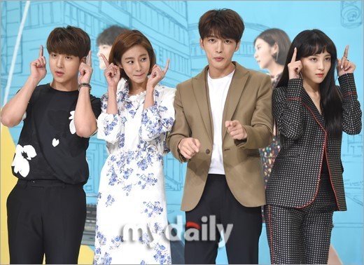 《Manhole》聚集了金在中等人气艺人  收视率却呈现下滑态势