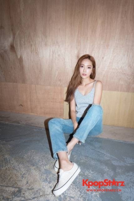 Jessica表示"虽然有公司引领很好   但是准备SOLO专辑更有趣