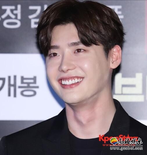 《V.I.P》举行了媒体首映会   金明敏对李钟硕称赞不已