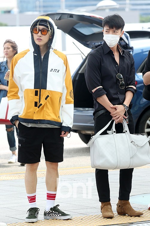 银赫东海仁川国际机场出发  前往美国参加“KCON 2017 LA”公演