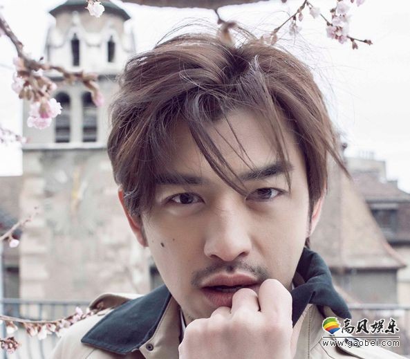 公开恋情？陈柏霖晒照，变长发美人获赞“陈美丽”