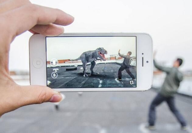 苹果iPhone 8，将成AR行业最大搅局者