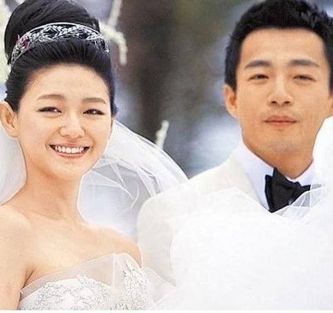 小S认为妈妈更偏爱汪小菲，直言老公许雅钧很在意