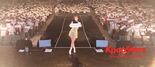 WJessica日本与4000粉丝共度 连续演唱《Celebrate》《Big 》
