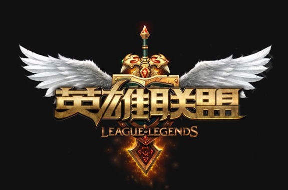 《英雄联盟》官方COS图赏：卡特琳娜、金克丝曲线动人