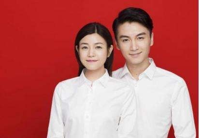 陈晓陈妍希怎么这么甜蜜！台下小动作简直“虐狗”