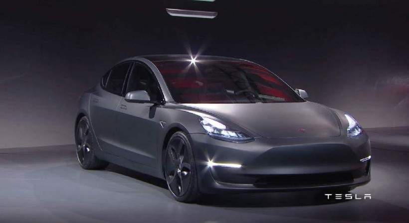 特斯拉Model 3车身结构曝光，改用钢铝混合以降成本