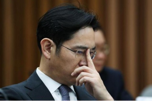 李在镕一审被判五年,韩国检方认为判罚太轻提出上诉 李在镕一审被判五年,韩国检方认为判罚太轻提出上诉