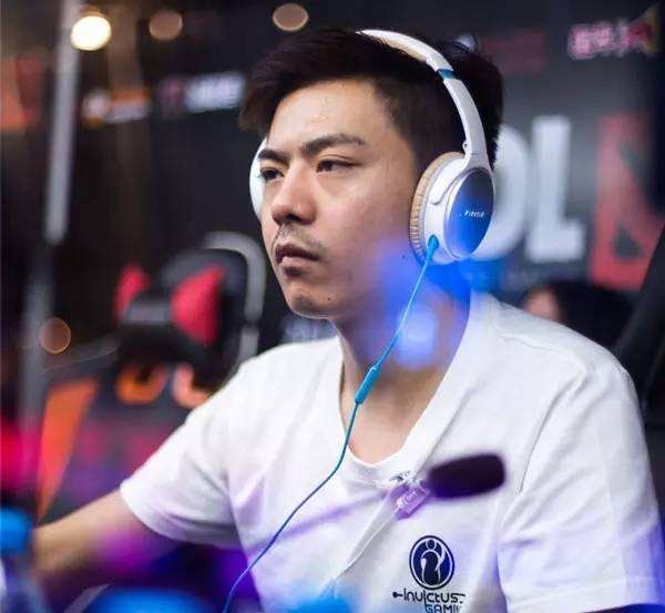 《dota2》burning:选择"暂别职业赛场,将生活重心转向家庭"