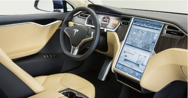 特斯拉:远程升级延长部分车辆续航里程,帮助车主逃离飓风灾区 特斯拉:远程升级延长部分车辆续航里程,帮助车主逃离飓风灾区