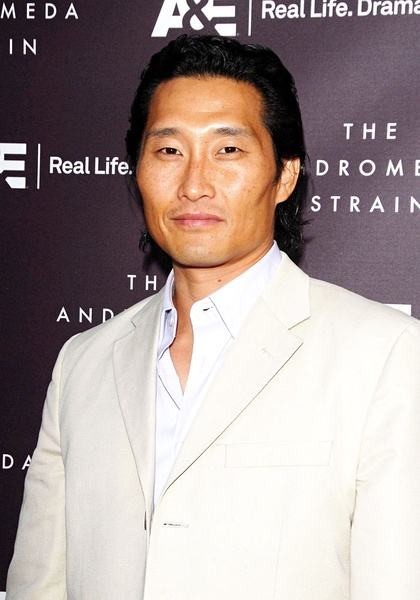 丹尼尔·金有望接替艾德斯克林，出演"地狱男爵"亚裔角色