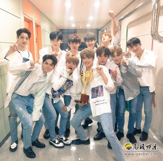 WANNA ONE带着出道专辑《Energetic》的后续唱片复出 WANNA ONE带着出道专辑《Energetic》的后续唱片复出