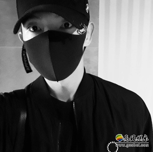 李准基网站发文发照片  向声援关心自己的广大粉丝表示了感谢