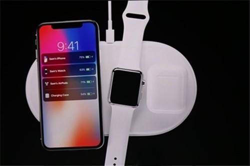 苹果AirPower无线充电，使用Qi协议标准，或许不兼容其他品牌