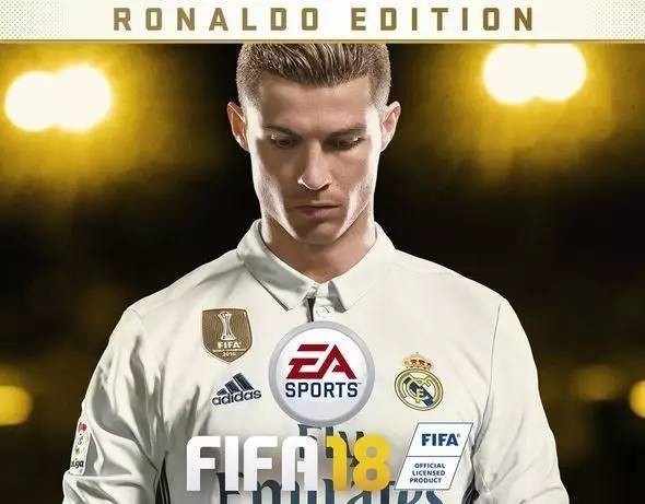 强者对决！《FIFA18》与《实况足球2018》画面对比