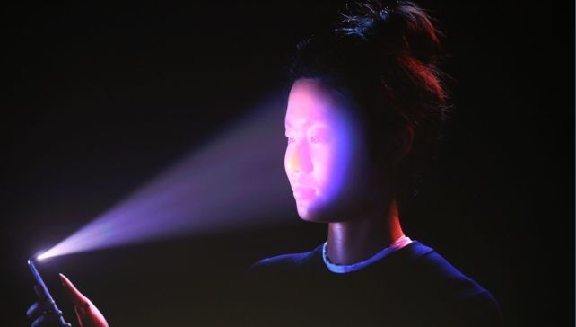 尽管暂时还无需和Touch ID说再见，但面容ID(Face ID)却即将来临