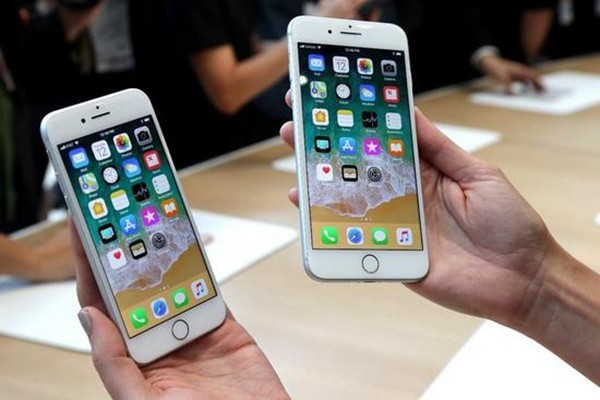 外媒评测：苹果iPhone 8＆iPhone 8 Plus，建议等待iPhone X