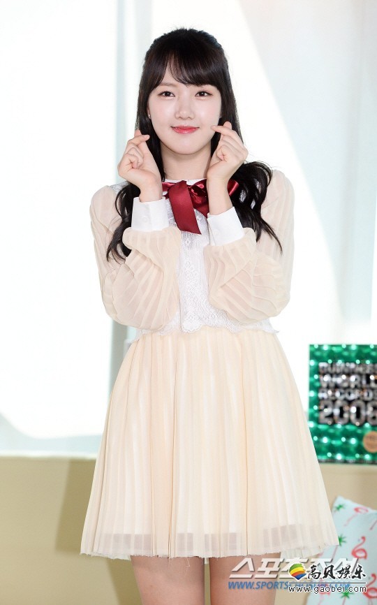 女团GFRIEND成员Yerin因盲肠炎将暂时缺席活动行程