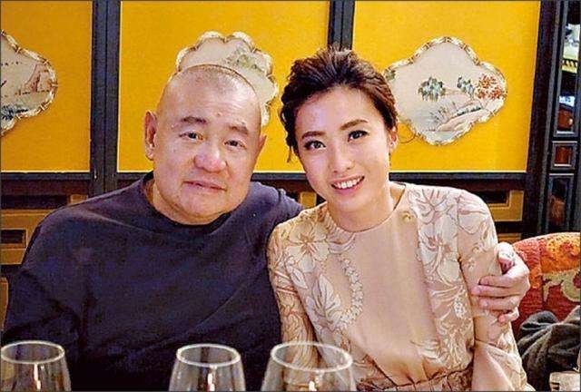 刘銮雄太太：甘比(陈凯韵)与好朋友钟楚红一起“吃雪糕做善事”
