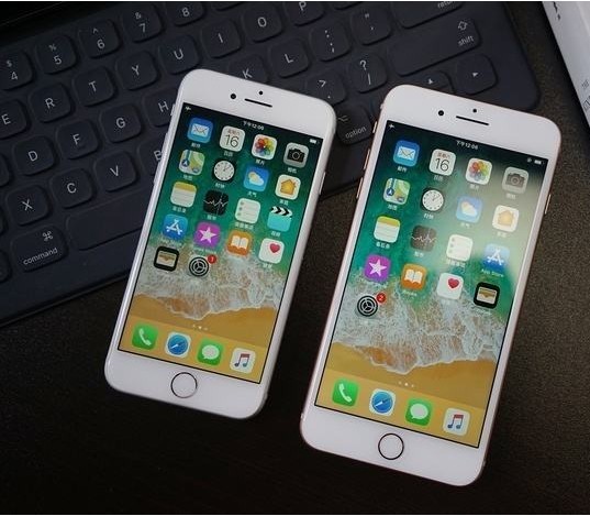 果粉对苹果iPhone8＆iPhone8 Plus不买账，库克却对首发感到满意