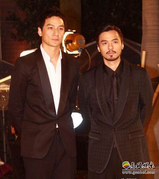 吴彦祖过生日,好友冯德伦晒合影送祝福,还拿出他俩年轻时旧照 吴彦祖过生日,好友冯德伦晒合影送祝福,还拿出他俩年轻时旧照