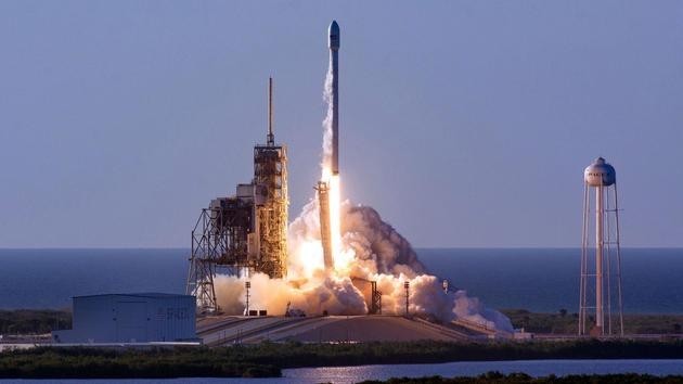 火箭彻底改变地球旅行方式，准备利用SpaceX火箭进行环球客运