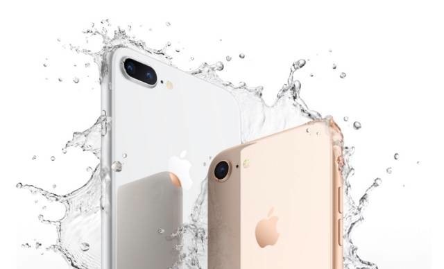 苹果iPhone 8＆8Plus：黄牛党不得不把价格，卖得比官网还低