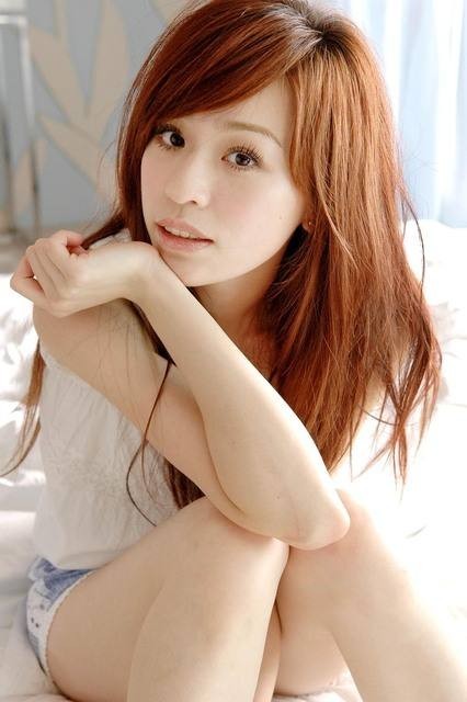 王心凌被“科技新贵”蓝蔚文热烈追求，事后却澄清两人只是朋友