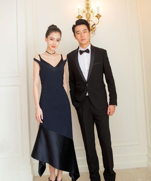 黄轩＆Angelababy(杨颖)，日前于某活动合体，两人“CP感”满满