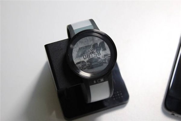 索尼fes watch u:sony电子小玩意,让你惊呼"索尼大法好"